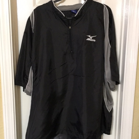 XXL black and gray Mizuna shorts sleeves wind breaker pullover - Picture 1 of 5
